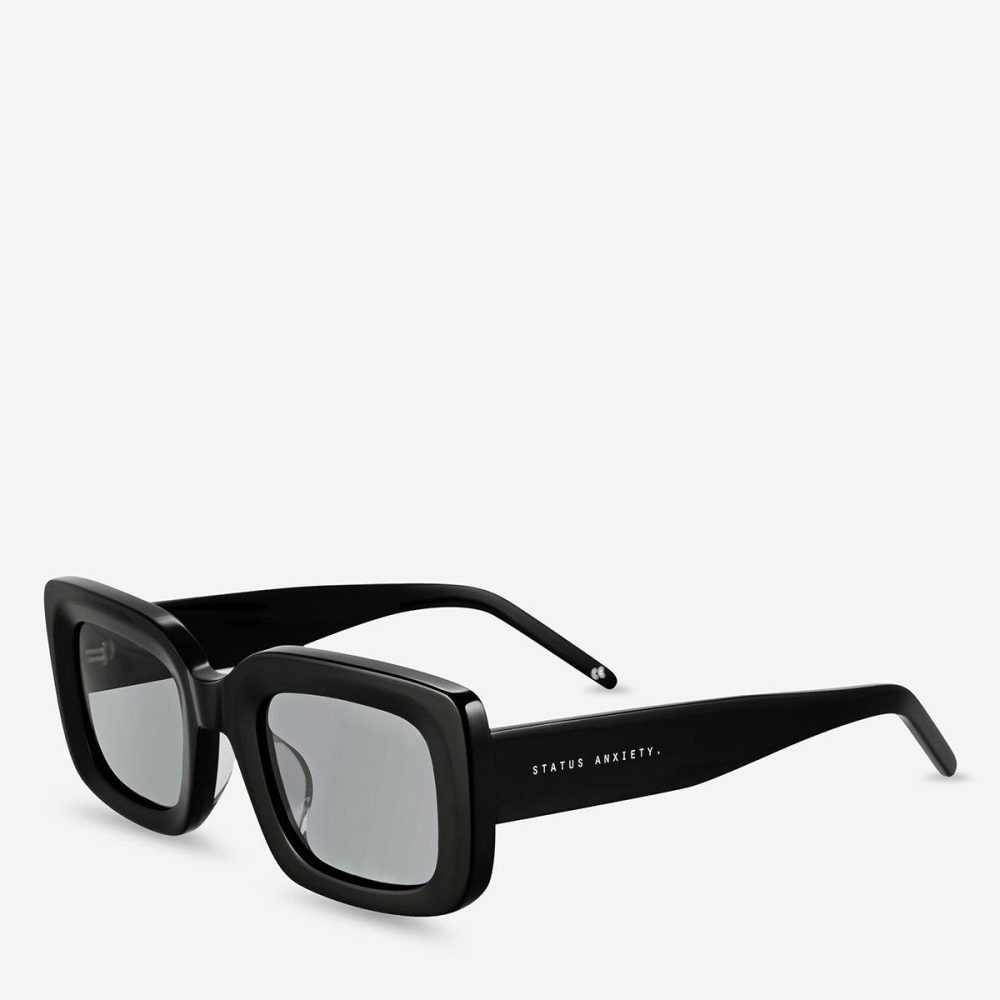 Black Unyielding Sunglasses - Black Women Status Anxiety Sunglasses - Image 2