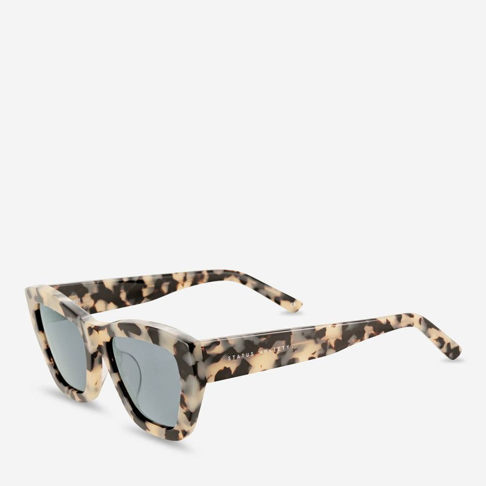 Mirage Sunglasses - White Tort White Tort Status Anxiety Women Sunglasses - Image 2