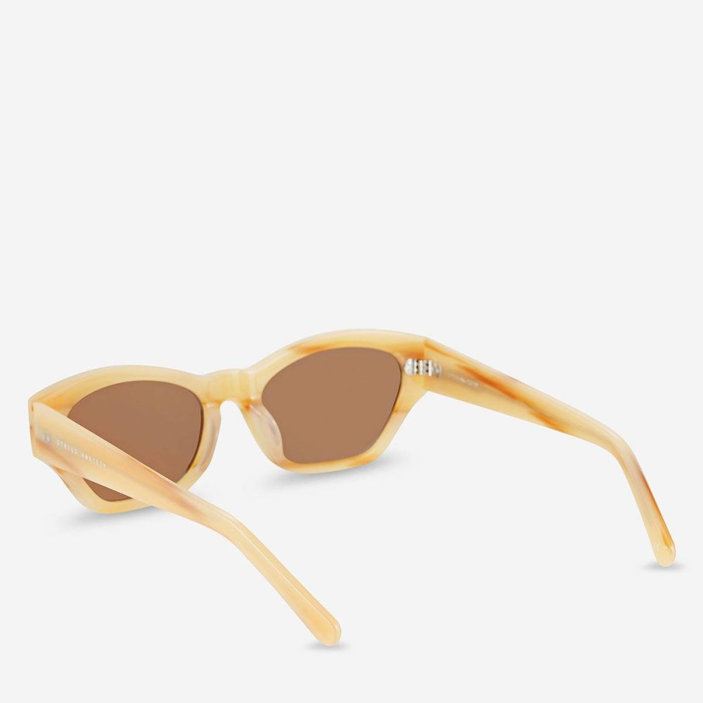 Otherworldly Sunglasses - Blonde Women Blonde Sunglasses Status Anxiety - Image 4