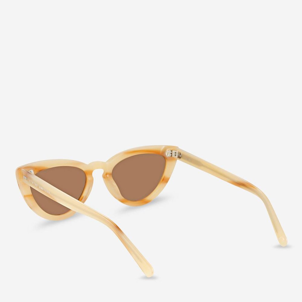 Status Anxiety Women Villain Sunglasses - Blonde Blonde Sunglasses - Image 4